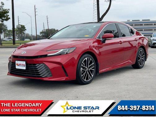 2025 Toyota Camry XLE