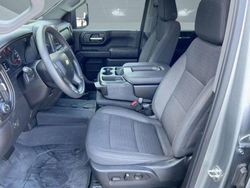 2024 Chevrolet Silverado 2500 Custom