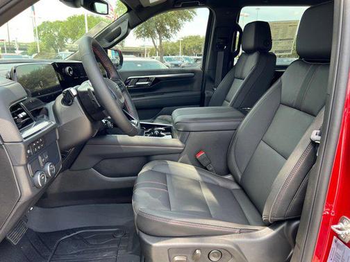 2025 Chevrolet Tahoe 2WD RST