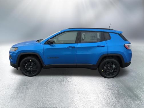 Hydro Blue Pearlcoat 2026 Jeep Compass Latitude