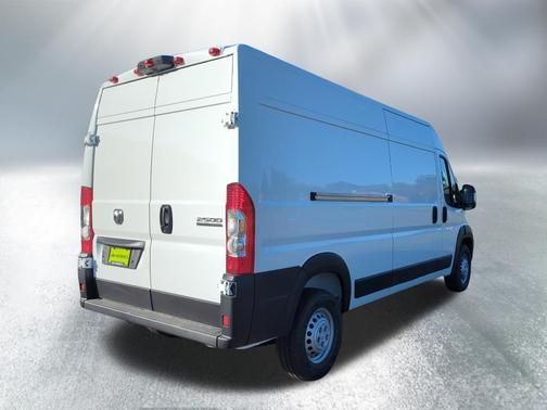 Bright White Clearcoat 2026 RAM ProMaster 2500 High Roof