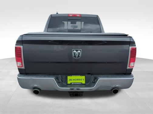 Crystal Metallic 2018 RAM 1500 Laramie