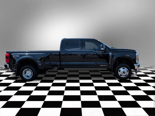 Black Metallic 2024 Ford F-350 Lariat Super Duty