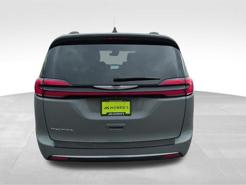 Gray Clearcoat 2022 Chrysler Pacifica Touring-L