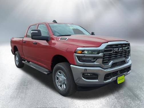 Molten Red Pearlcoat 2026 RAM 2500 Tradesman