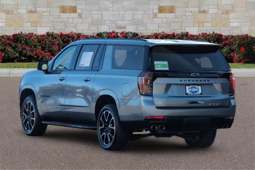 2025 Chevrolet Suburban RST