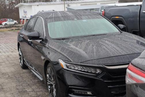 2018 Honda Accord Touring 2.0T