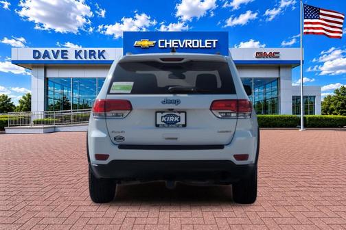 Bright White Clearcoat 2014 Jeep Grand Cherokee Laredo