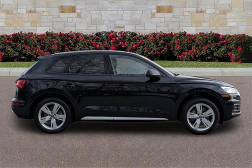 2018 Audi Q5 2.0T Premium
