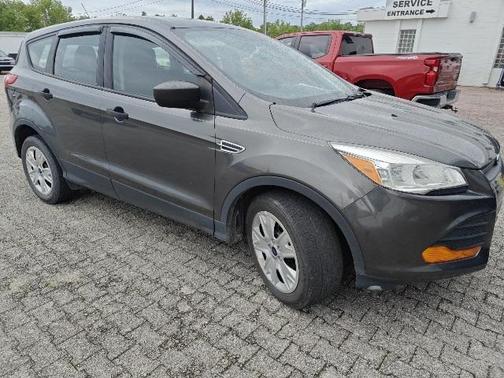 2016 Ford Escape S