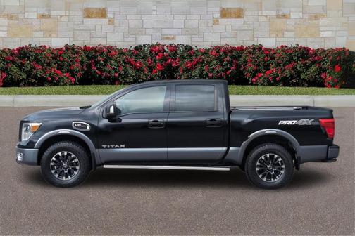 2017 Nissan Titan PRO-4X