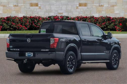 2017 Nissan Titan PRO-4X