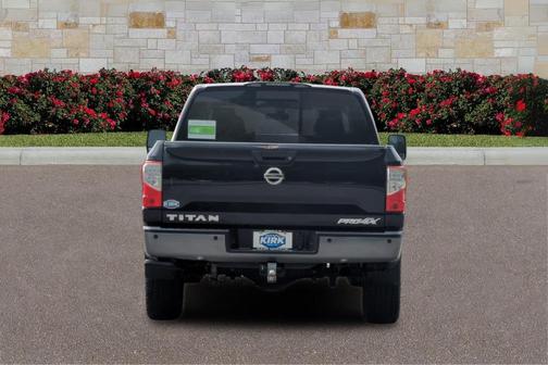 2017 Nissan Titan PRO-4X