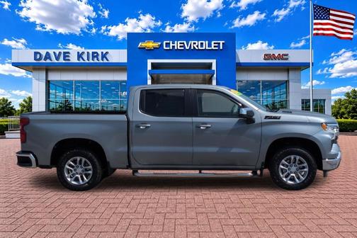 Sterling Gray Metallic 2023 Chevrolet Silverado 1500 LT