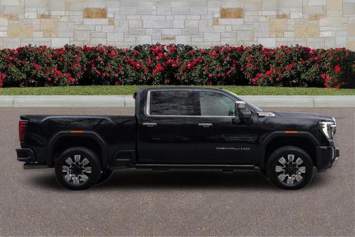 2024 GMC Sierra 3500 Denali