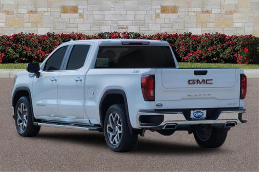 Summit White 2023 GMC Sierra 1500 SLT