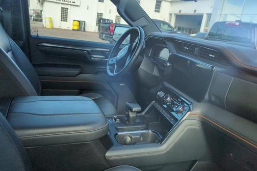 Onyx Black 2023 GMC Sierra 1500 AT4