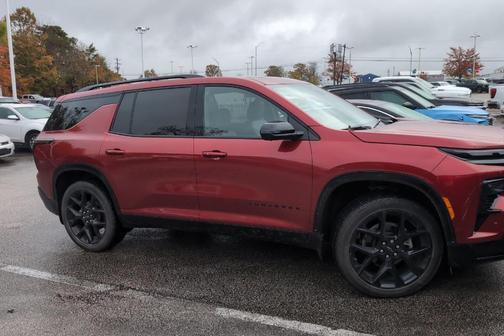 2025 Chevrolet Traverse RS
