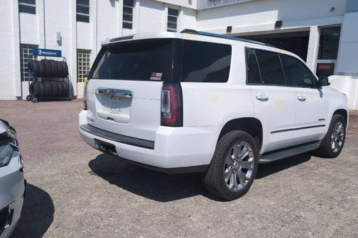 White Frost 2016 GMC Yukon Denali