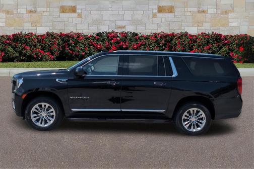 Onyx Black 2024 GMC Yukon XL SLT