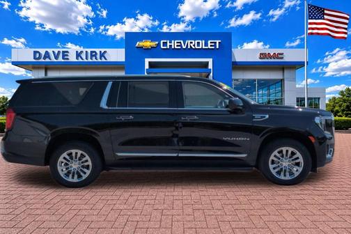 Onyx Black 2024 GMC Yukon XL SLT