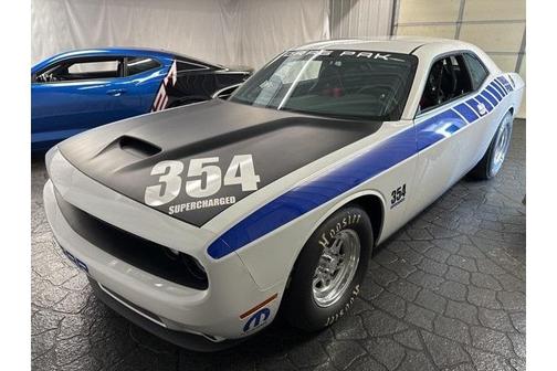 2015 Dodge Challenger SRT Hellcat