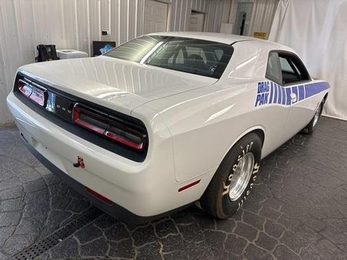2015 Dodge Challenger SRT Hellcat