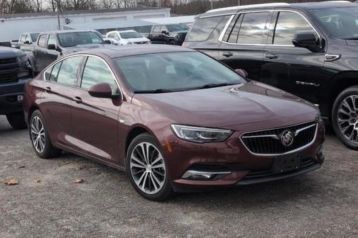 2018 Buick Regal Sportback Preferred II