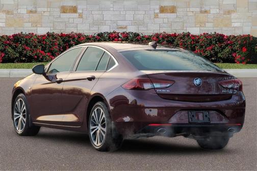 2018 Buick Regal Sportback Preferred II