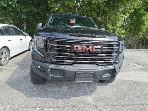 2024 GMC Sierra 1500 AT4X