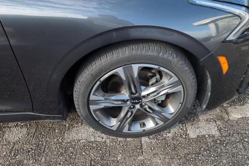 2023 Kia K5 EX