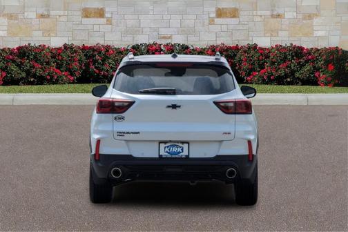 Pearl 2026 Chevrolet Trailblazer RS