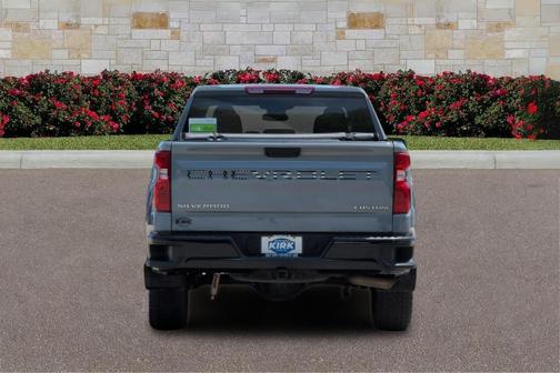Slate Gray Metallic 2024 Chevrolet Silverado 1500 Custom Trail Boss