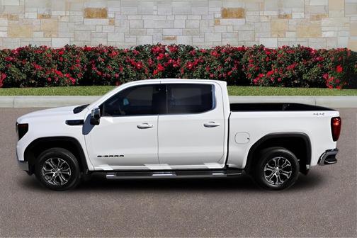 2025 GMC Sierra 1500 SLE
