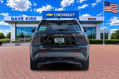 Black Metallic 2026 Chevrolet Equinox LT