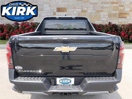 2025 Chevrolet Silverado EV LT