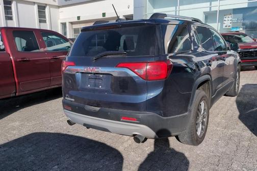 2017 GMC Acadia SLT-1