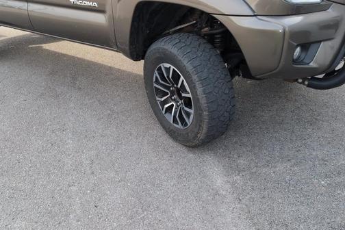 2014 Toyota Tacoma Base