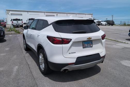 Summit White 2021 Chevrolet Blazer 2LT