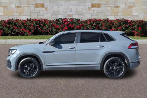 2023 Volkswagen Atlas Cross Sport 2.0T SEL R-Line Black