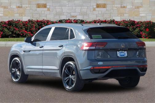 2023 Volkswagen Atlas Cross Sport 2.0T SEL R-Line Black