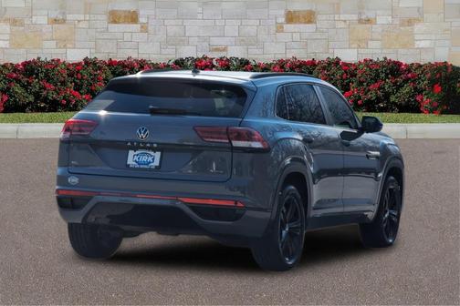 2023 Volkswagen Atlas Cross Sport 2.0T SEL R-Line Black