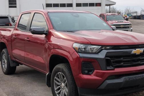 2024 Chevrolet Colorado LT