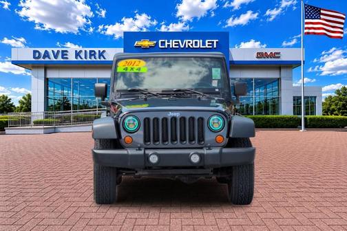 Black Clearcoat 2012 Jeep Wrangler Rubicon