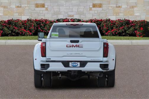 2026 GMC Sierra 3500 Denali