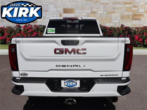 2024 GMC Sierra 2500 Denali