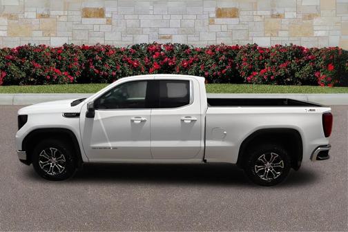 2025 GMC Sierra 1500 SLE