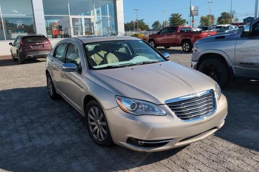 2014 Chrysler 200 Limited