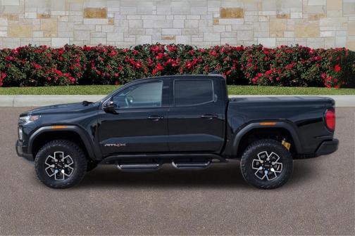 Onyx Black 2024 GMC Canyon AT4X