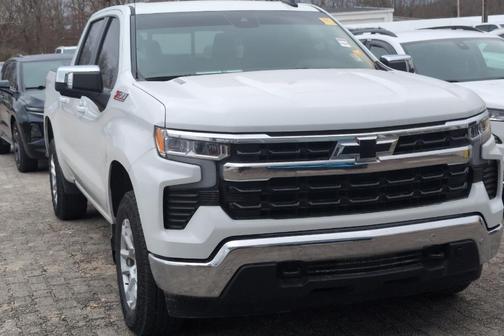 2025 Chevrolet Silverado 1500 LT